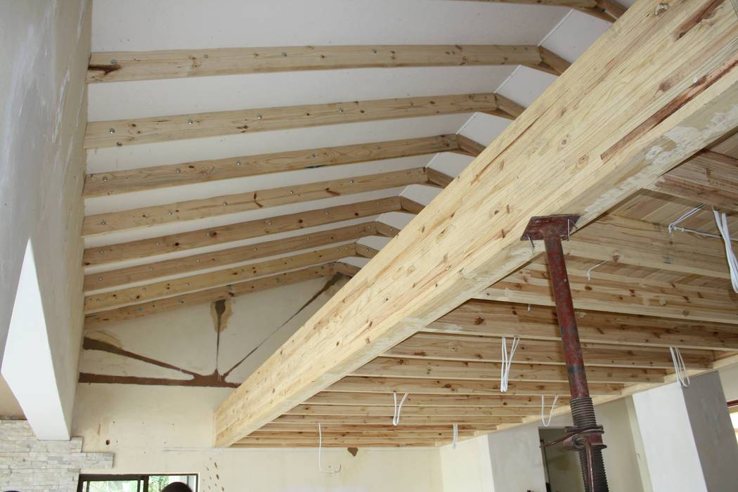 Mezzanine floor, staircase and balustrade, Loftspace Loftspace Modern living room