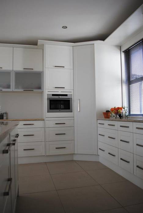 Welgevonden Estate, Durbanville, Salomé Knijnenburg Interiors Salomé Knijnenburg Interiors Cocinas de estilo moderno