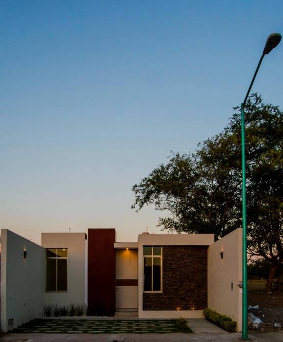 現代房屋設計點子、靈感 & 圖片 根據 MOVE Arquitectos 現代風