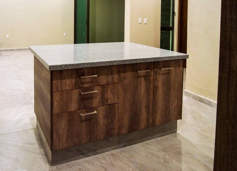 Modern kitchen by MOVE Arquitectos Modern