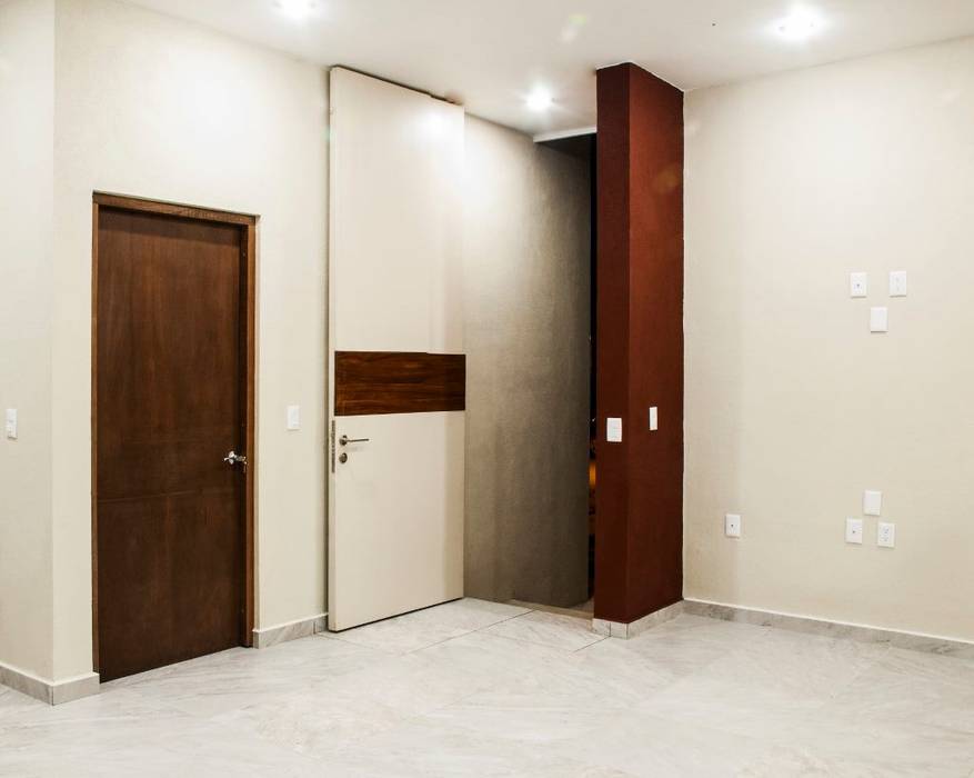 ห้องโถงทางเดินและบันไดสมัยใหม่ โดย MOVE Arquitectos โมเดิร์น