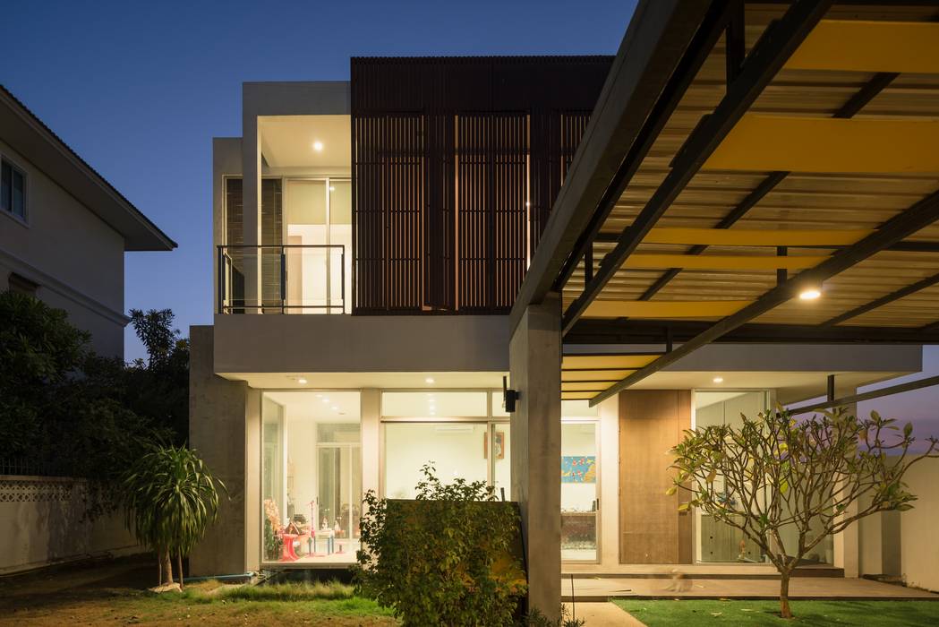 Ayutthaya House, Archimontage Design Fields Sophisticated Archimontage Design Fields Sophisticated