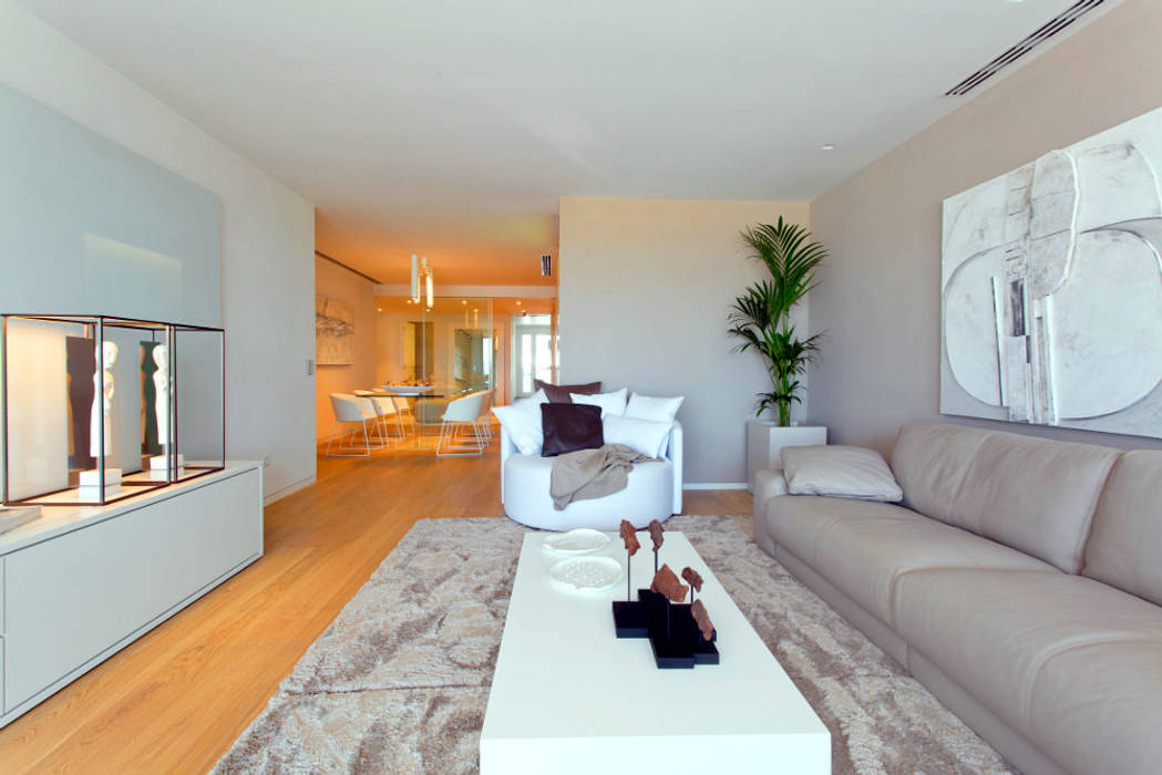 Luxury Apartment Building Marina Plaza, Portixol, Tono Vila Architecture & Design Tono Vila Architecture & Design Modern Living Room