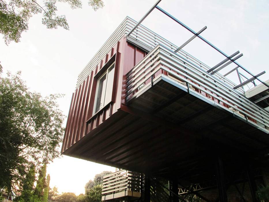 Off the grid house Johannesburg, A4AC Architects A4AC Architects Casas modernas Aluminio/Cinc