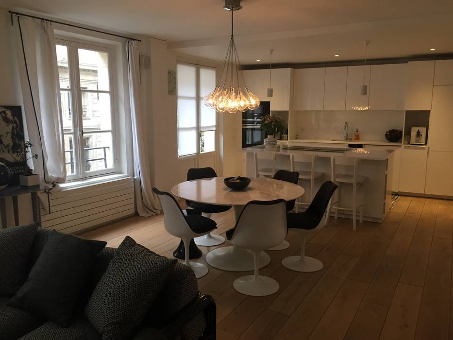 Rénovation complète d'un appartement à Paris, espaces & déco espaces & déco Modern living room