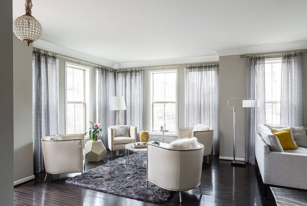Viva Vogue - Sitting Lorna Gross Interior Design Modern Living Room gray,sheer,grey,white,tub chair,metallic,gray rug,contemporary,shagreen,fur rug