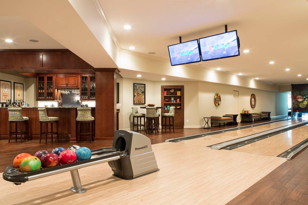 Riverside Retreat - Bowling Alley Lorna Gross Interior Design Media room