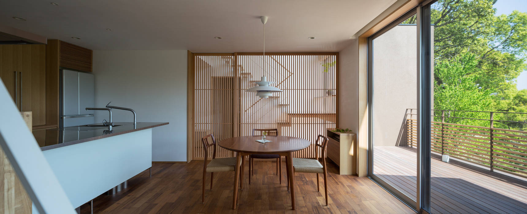 HOUSE O, 柳瀬真澄建築設計工房 Masumi Yanase Architect Office 柳瀬真澄建築設計工房 Masumi Yanase Architect Office Modern dining room