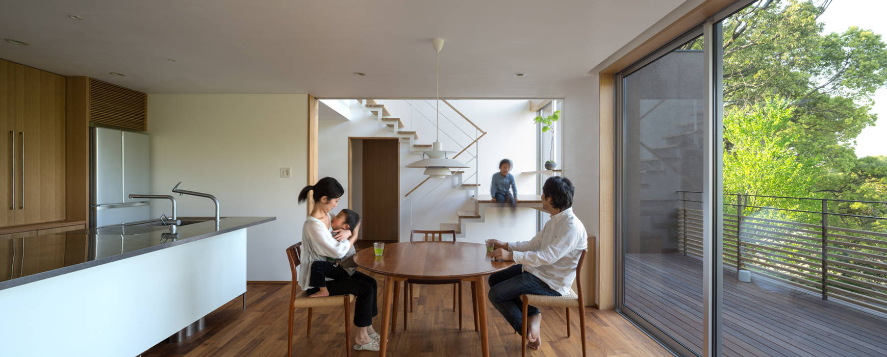 柳瀬真澄建築設計工房 Masumi Yanase Architect Office Modern Dining Room Homify