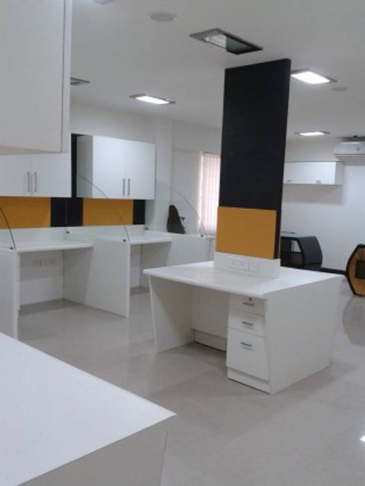 Real Estate Office, Bhubaneswar, Schaffen Amenities Private Limited Schaffen Amenities Private Limited 商业空间 辦公大樓