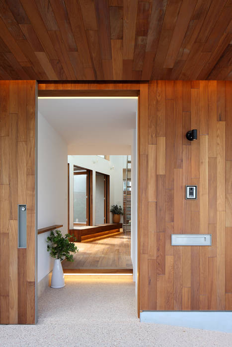 奥沢の家, アトリエ スピノザ アトリエ スピノザ Scandinavian style windows & doors Wood Wood effect