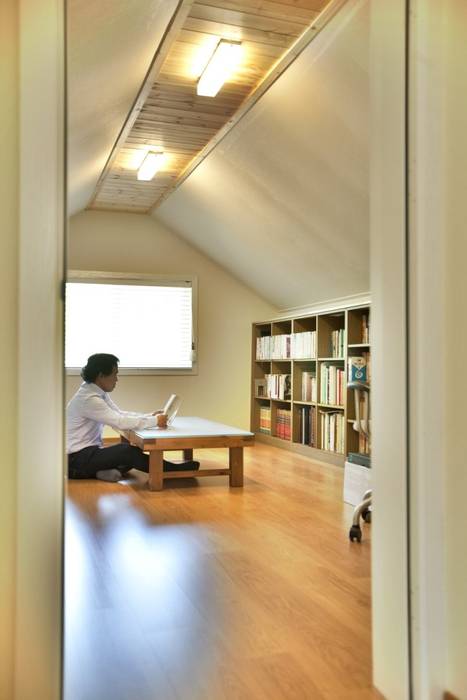 충주 주덕 , Goodhaus Goodhaus Modern study/office