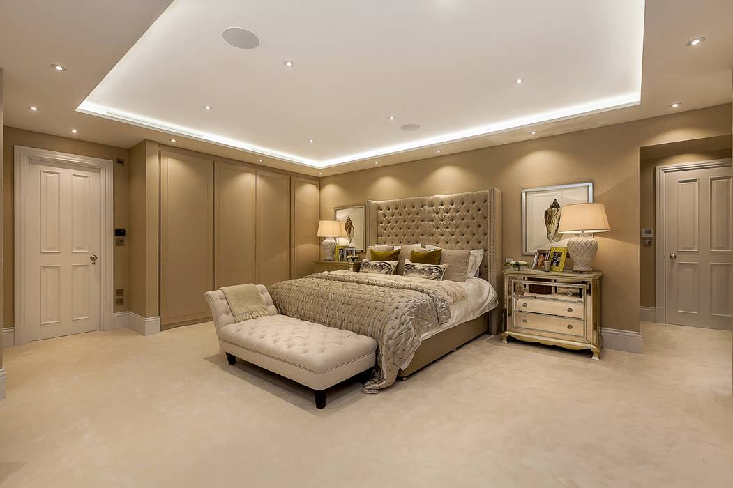 House renovation in Holland park, APT Renovation Ltd APT Renovation Ltd Camera da letto moderna Accessori & Decorazioni