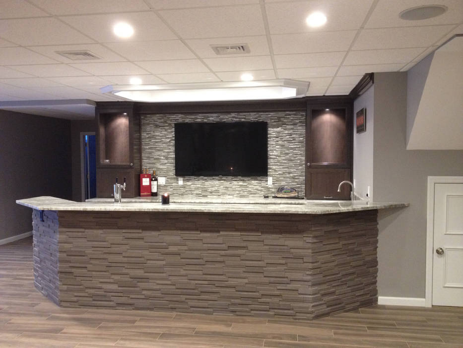 Basking Ridge Basement Bar ! Kitchen Krafter Design/Remodel Showroom Classic style wine cellar