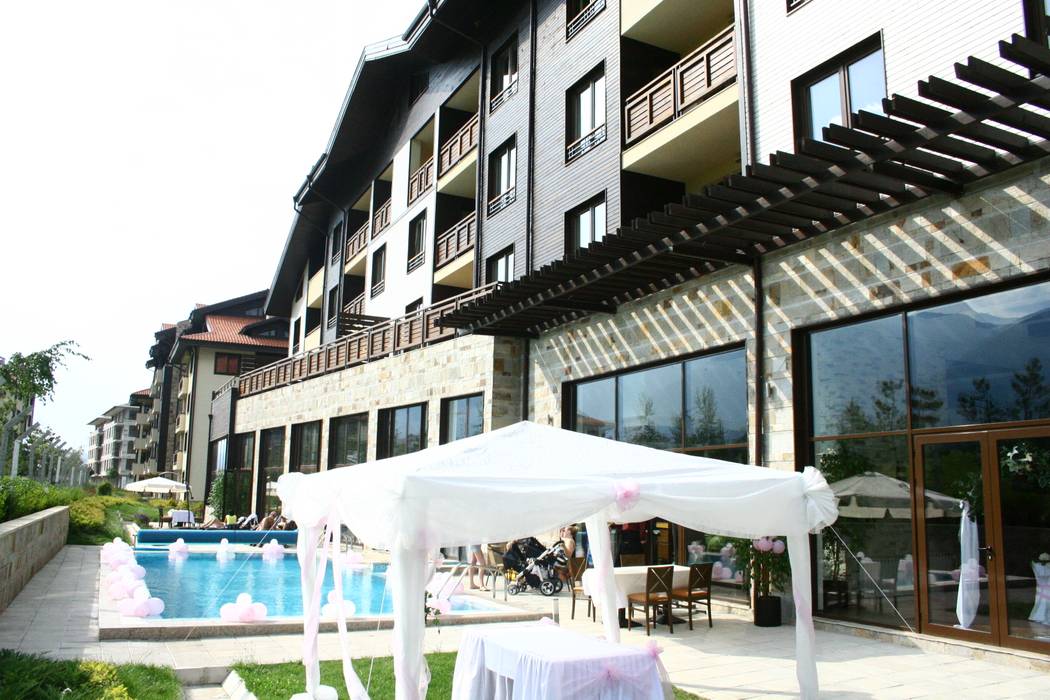 White Fir Resort in Bansko, Bulgaria, eNArch.info eNArch.info Commercial spaces Hotels