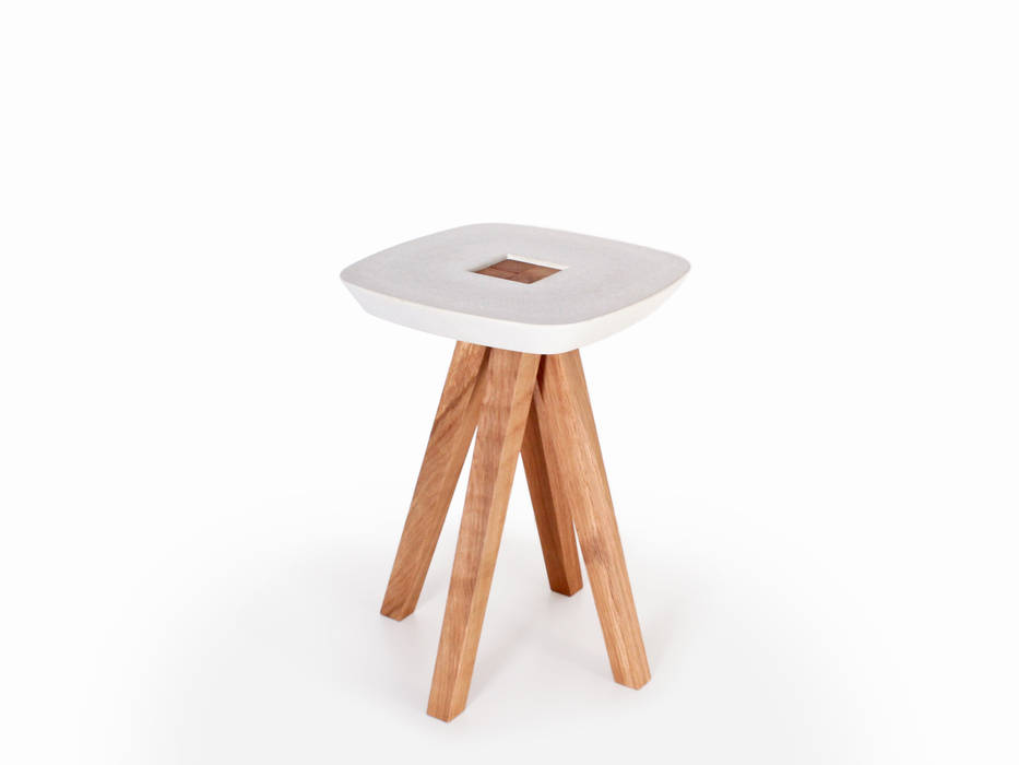 homify Minimalist living room Stools & chairs