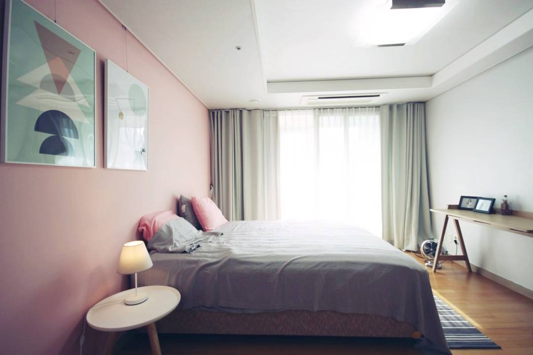 [홈라떼] 27평 북유럽 스타일의 로맨틱 신혼집 홈스타일링 homelatte 스칸디나비아 침실