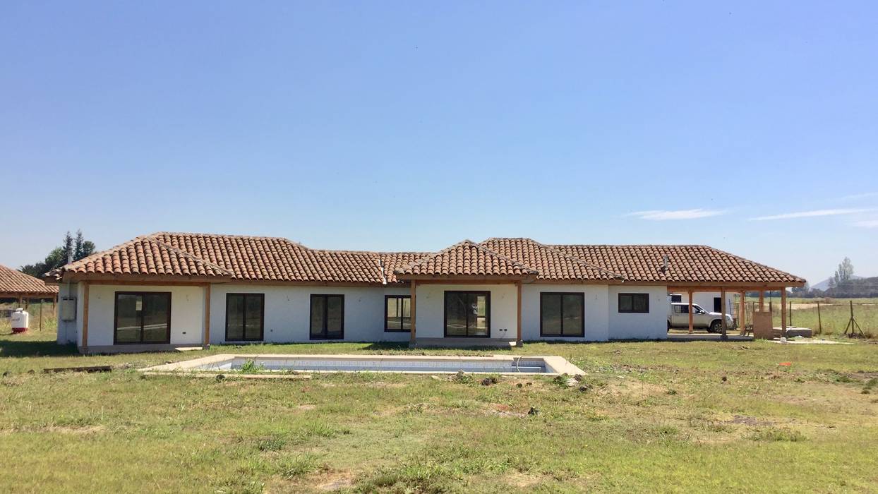 Casa Las Palmeras de Lonquén, AtelierStudio AtelierStudio Colonial style houses