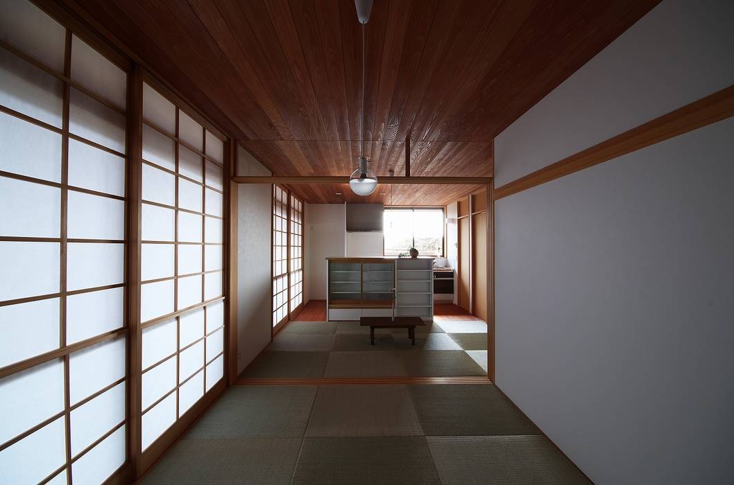 nok-nod 1.5, 岡本和樹建築設計事務所 岡本和樹建築設計事務所 Modern living room