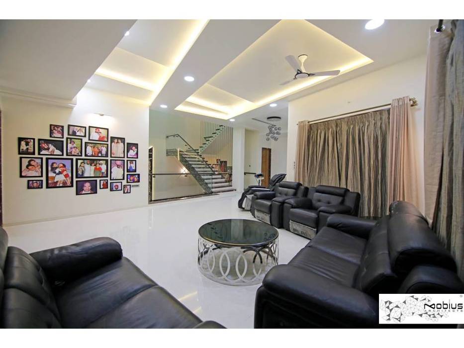 Shanti Villa, Mobius Architects Mobius Architects Living room