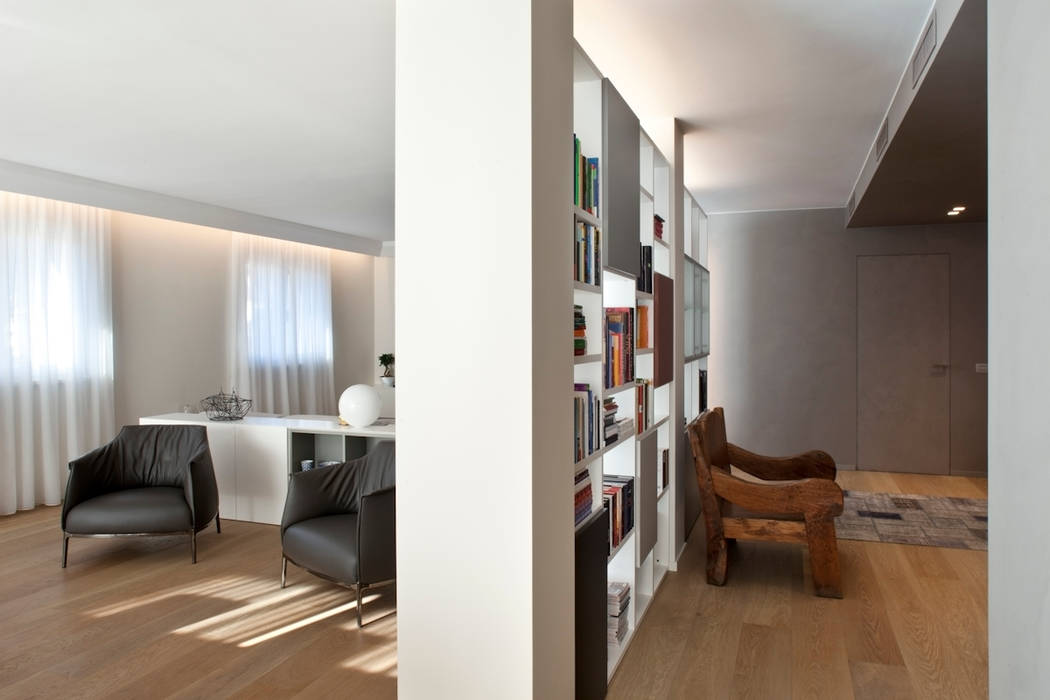 Residenza Privata a Trento, iarchitects iarchitects ห้องนั่งเล่น