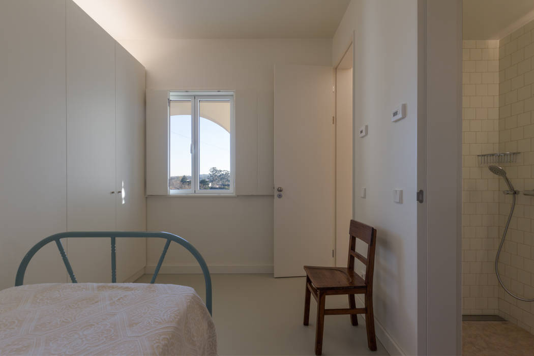 Quarto por Helena Botelho Arquitectura