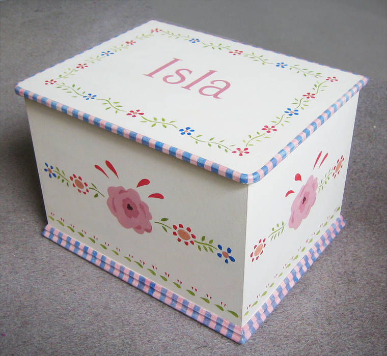 Gypsy Toy Keepsake Box Anne Taylor Designs غرفة الاطفال خشب Wood effect toy box,keepsake box,floral design,gypsy flowers,painted furniture,personalised box,Storage