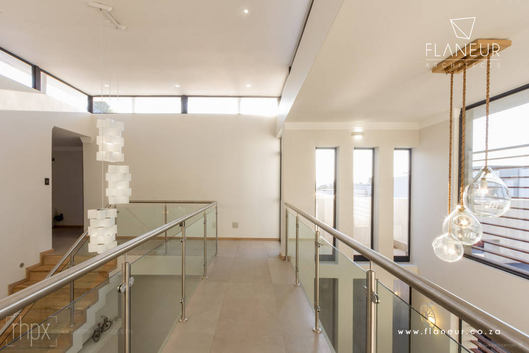 Salida del Sol Morningside Flaneur Architects Modern Corridor, Hallway and Staircase