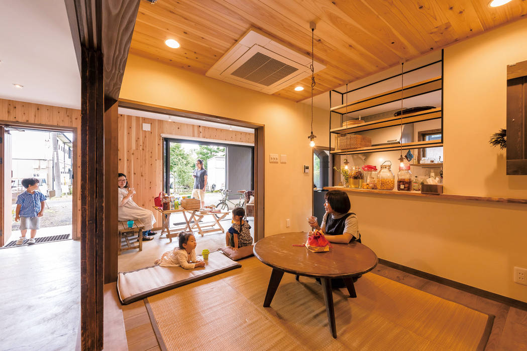 御殿場市 I邸, HAPTIC HOUSE HAPTIC HOUSE Phòng ăn phong cách châu Á Gỗ Wood effect