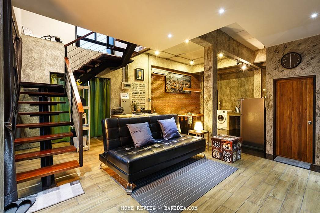 ​บ้านพักตากอากาศ ชลบุรี homify ห้องนั่งเล่น