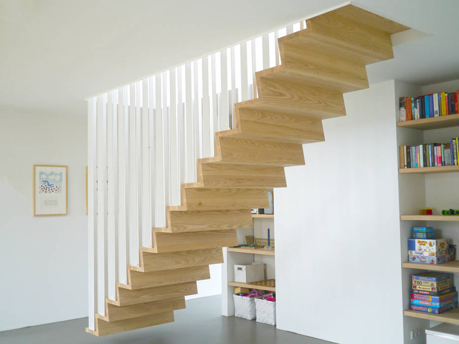 Z-trap Joyce Flendrie | Interieur & Design Moderne gangen, hallen & trappenhuizen IJzer / Staal trap,zwefend,interieur