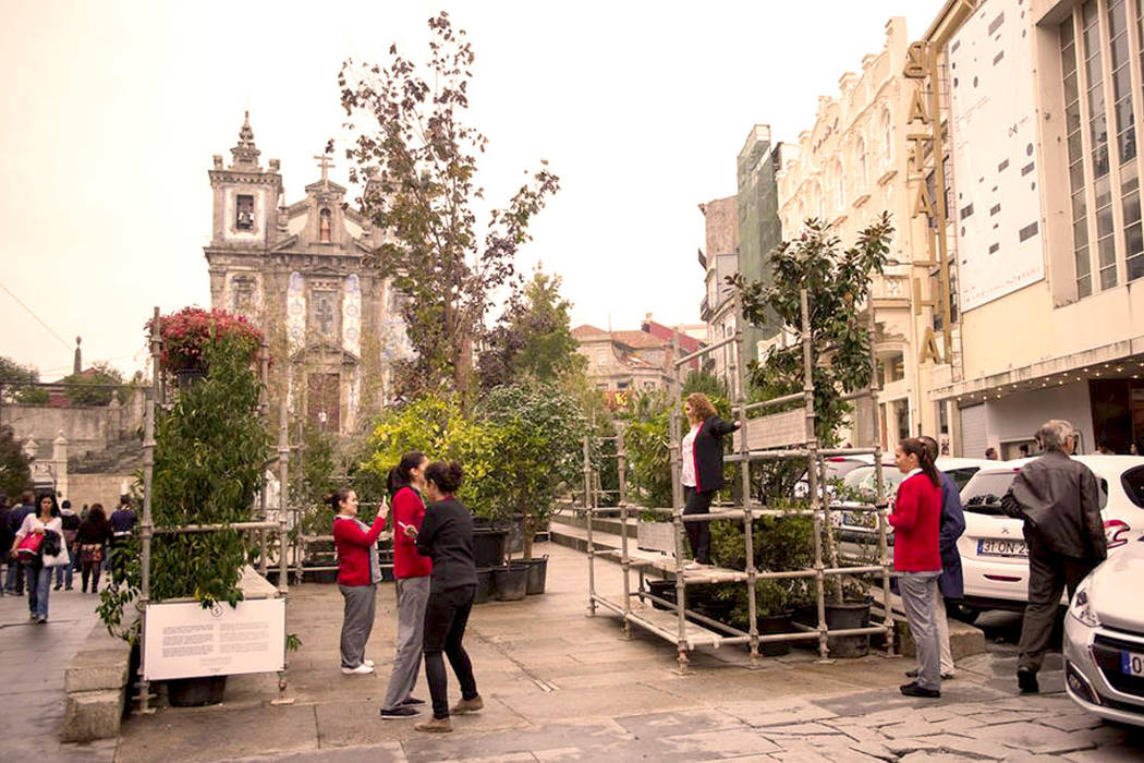 Post- intervention look and feel of the square STILL urban design Eclectic style garden