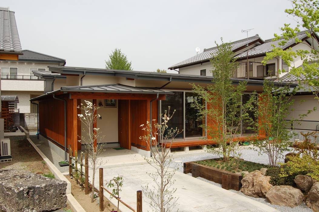 まちの家, 田村建築設計工房 田村建築設計工房 Casas de estilo asiático