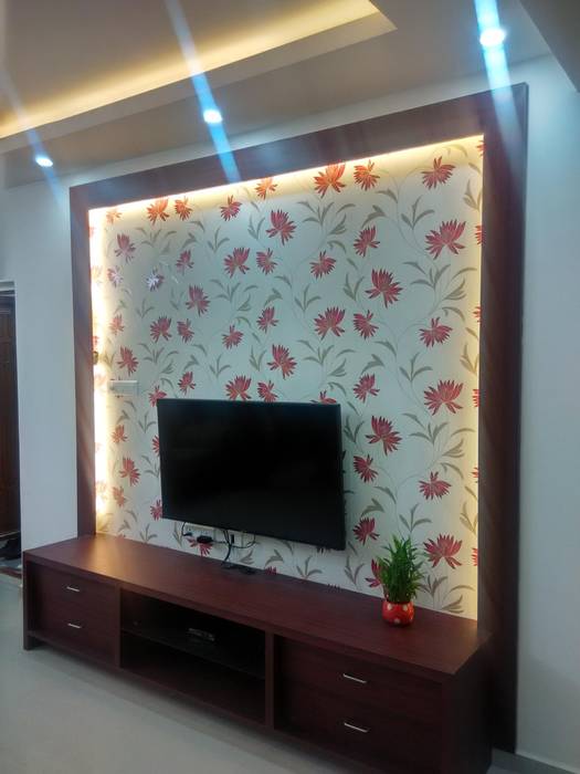 A 3 BHK Flat , Exinfra Projects Exinfra Projects Aziatische woonkamers Multiplex TV- & mediameubels