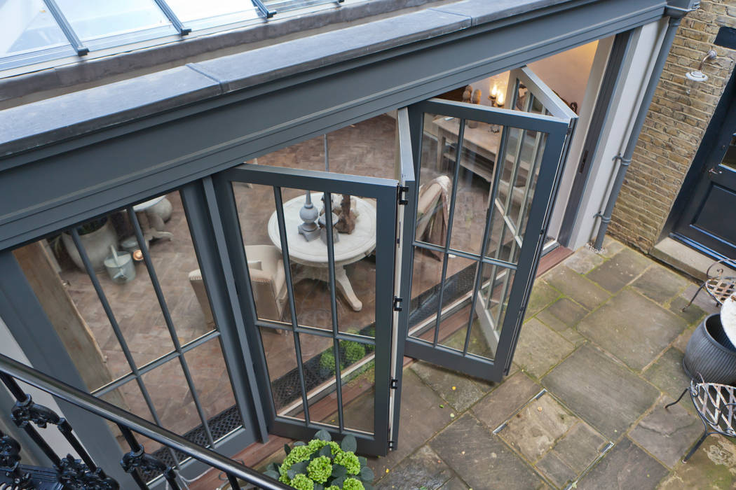 Dual Level Orangery and Rooflights Transform a London Townhouse Vale Garden Houses بيت زجاجي