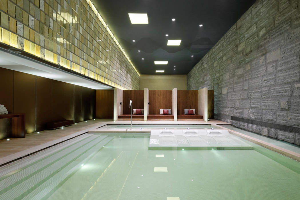 曦軒水療館 XiXuan Medi-Spa, 何侯設計 Ho + Hou Studio Architects 何侯設計 Ho + Hou Studio Architects สระว่ายน้ำ