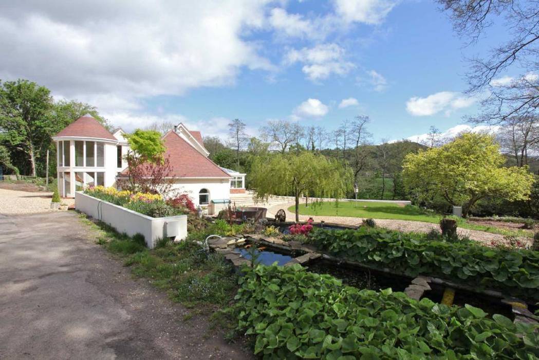 Draethen Farm House Conversion Smarta Country style garden