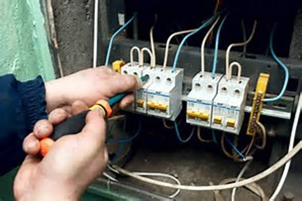 Fault finding projecty Pretoria electrician fault finding,repairs