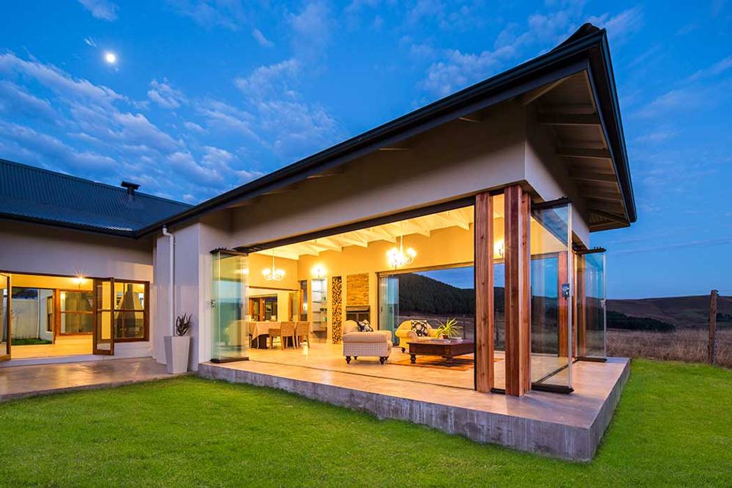 Cortinas de vidrio para lujosa villa – Zimbali, South Africa, AIRCLOS AIRCLOS Maisons modernes