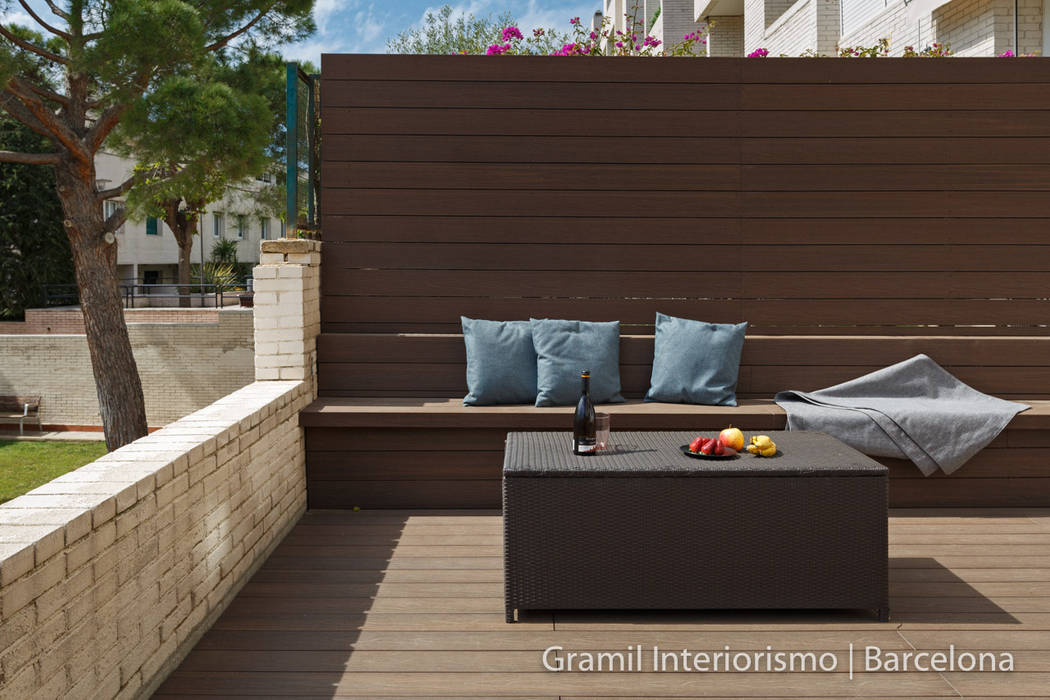 homify Balcon, Veranda & Terrasse minimalistes