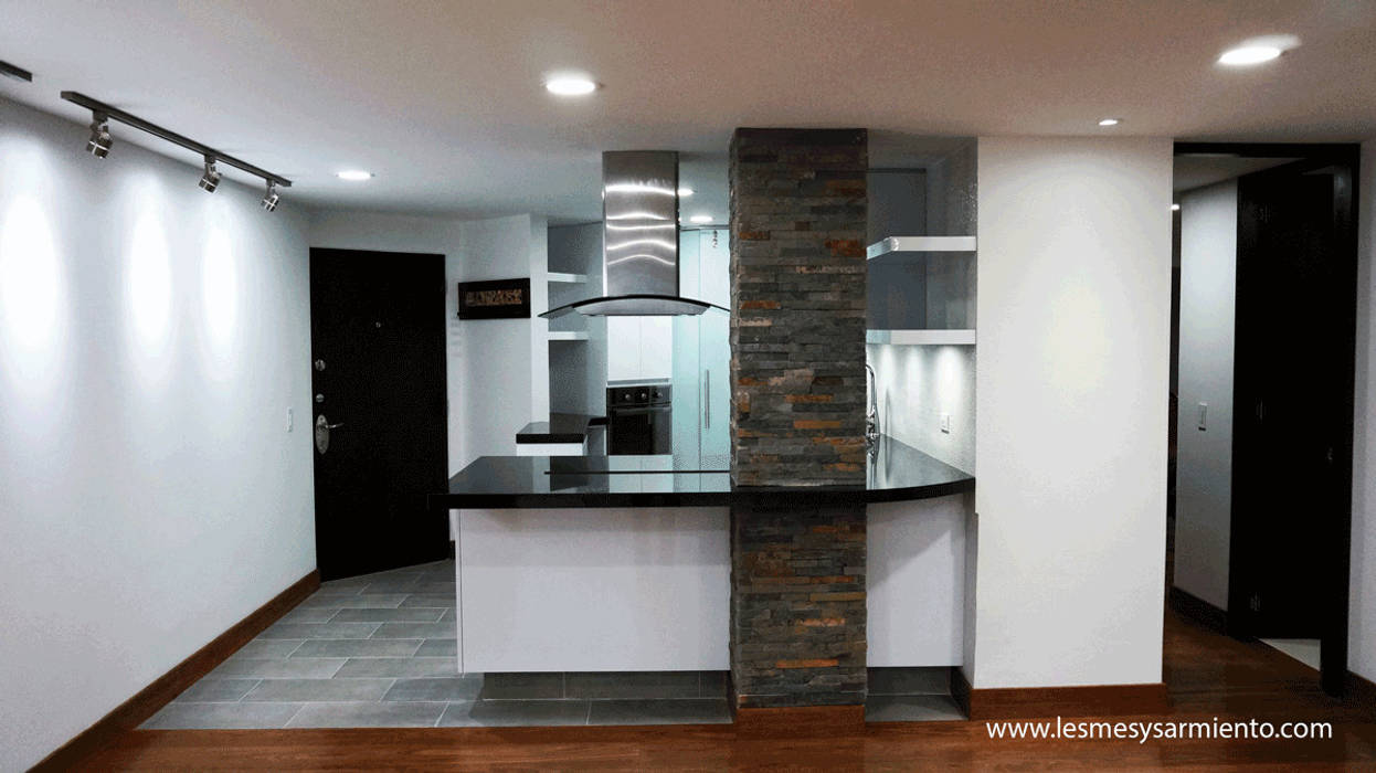 Remodelación de apartamento en Bogotá. homify Cocinas modernas Remodelaciones,remodelacion,arquitectos