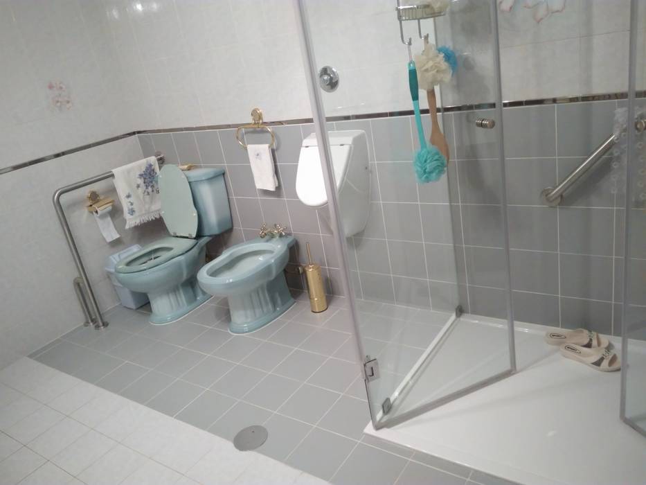 Remodelação de um WC, Canoarte, Lda Canoarte, Lda Casas de banho minimalistas