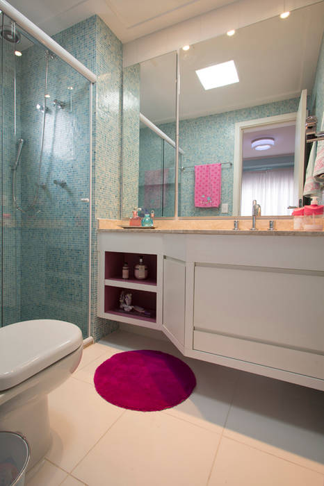 Eclectic style bathroom by Espaço Alessandra Luz Casa & Jardim Eclectic