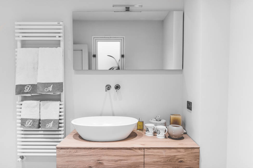 Terra Rossa House, MODO Architettura MODO Architettura Minimalist bathroom