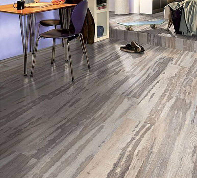 homify Country style walls & floors Engineered Wood Transparent