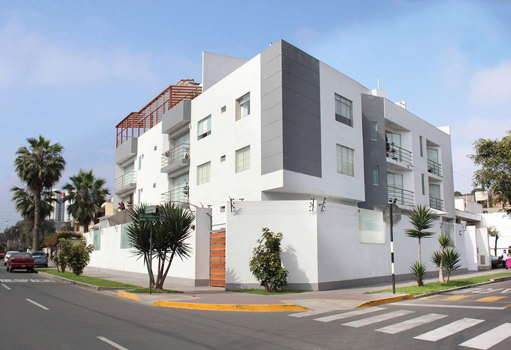 Residencial Las Garzas, Soluciones Técnicas y de Arquitectura Soluciones Técnicas y de Arquitectura Casas de estilo minimalista