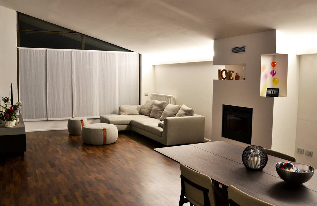 Ristrutturazione appartamento Cantù, Cappelletti Architetti Cappelletti Architetti Living room Wood Wood effect