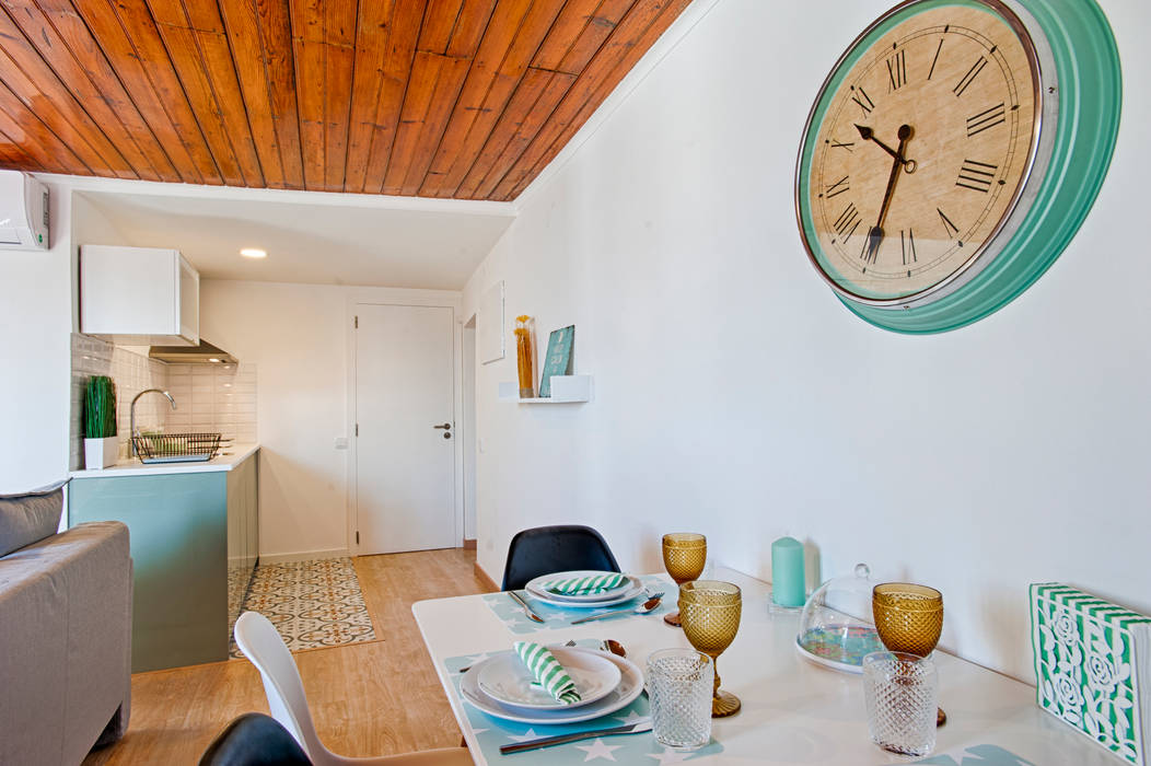 homify Scandinavian style dining room