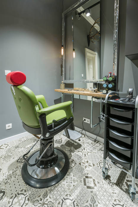 Barbershop und Coiffeur, hysenbergh GmbH | Raumkonzepte Duesseldorf hysenbergh GmbH | Raumkonzepte Duesseldorf Commercial spaces Commercial Spaces