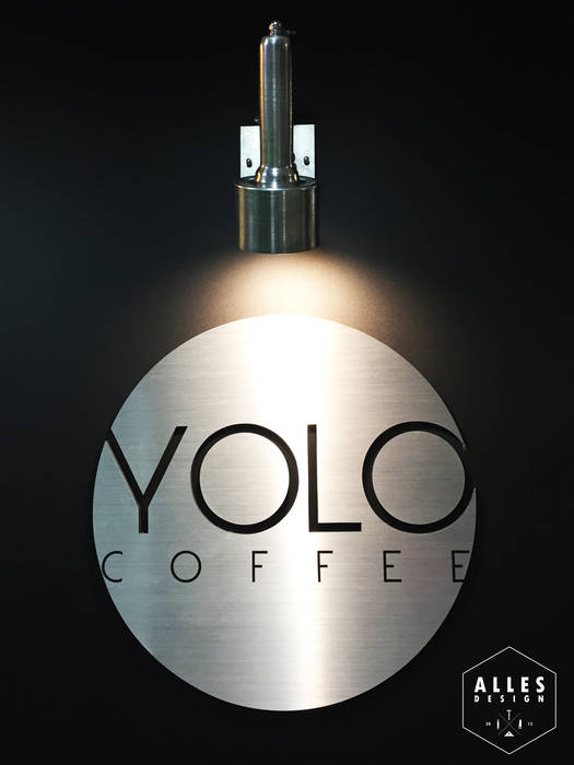 YOLO Coffee _ Signage 디자인알레스 상업공간 금속 상업 공간